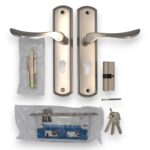 CERRADURA P/ PUERTA CON FRENTE GRANDE